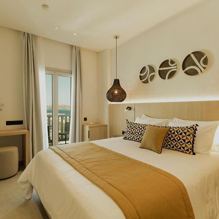 Opal Paros Hotel Náusza Kültér fotó